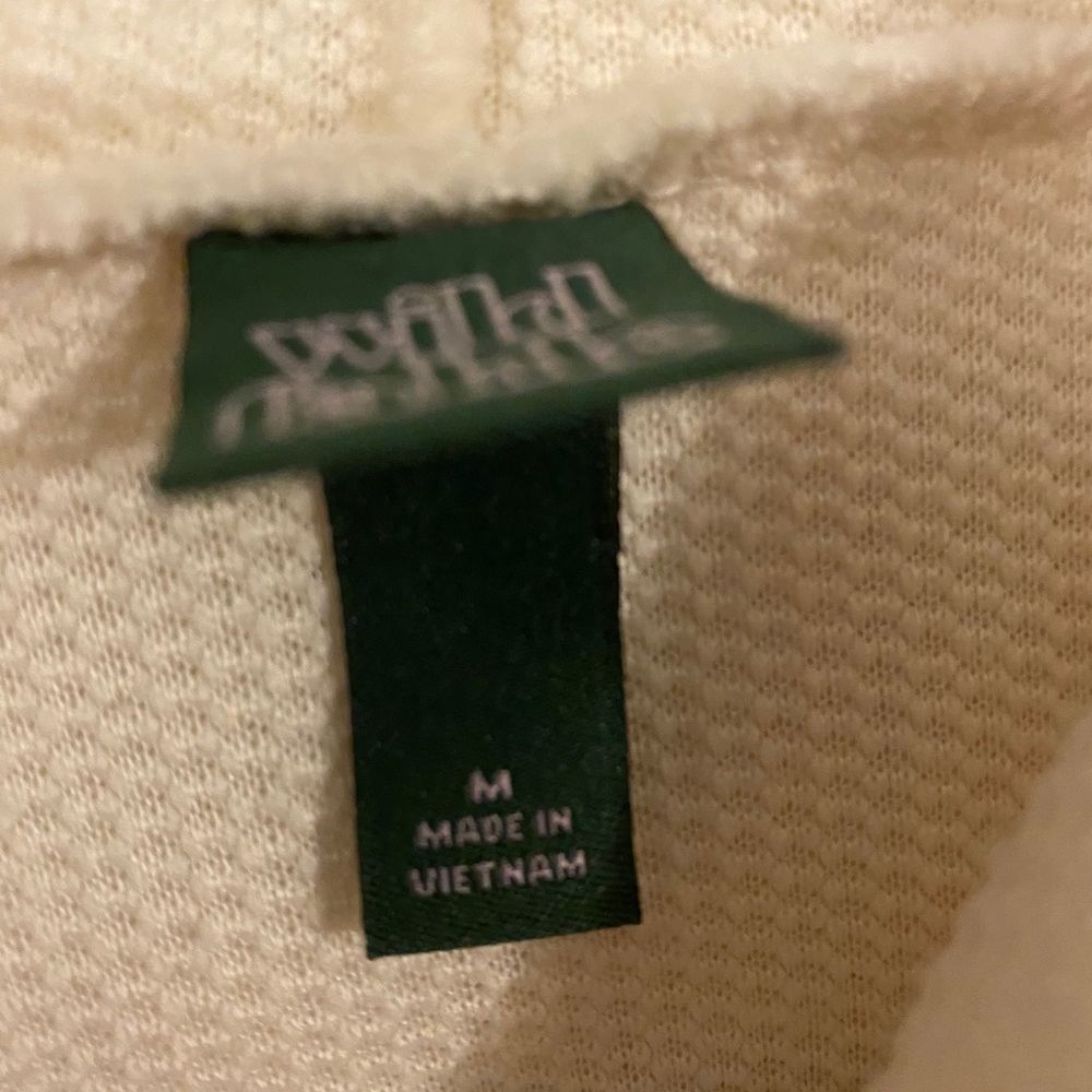 Fuzzy Crop Sweater - Picture 5 of 5